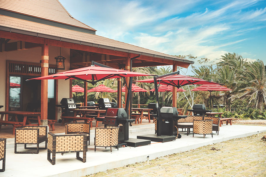 テラスレストラン「ENAK（エナ）」